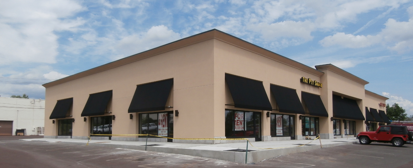 Requirements for installing commercial awnings